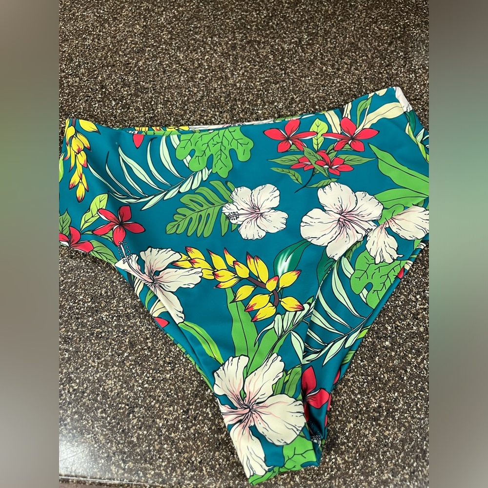 5/$10. SHEIN swim bottoms L